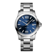 Quadrante blu a raggi di sole con numeri arabi e indici applicati, lancette argentate lucide dell'orologio Longines Conquest al quarzo